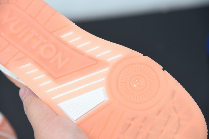 LUSV SNEAKERS