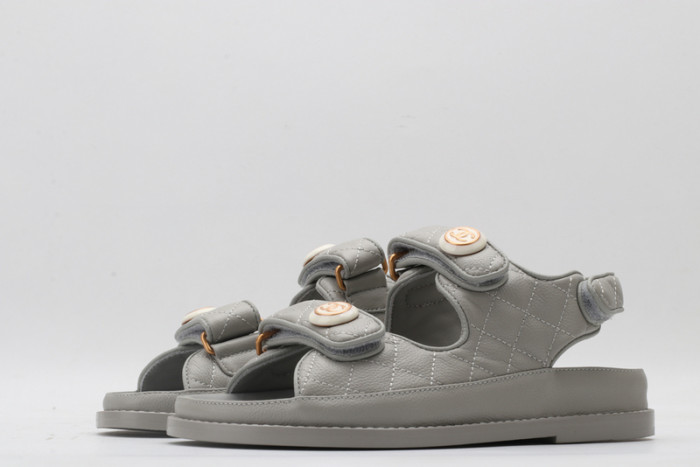CN Slide Sandal
