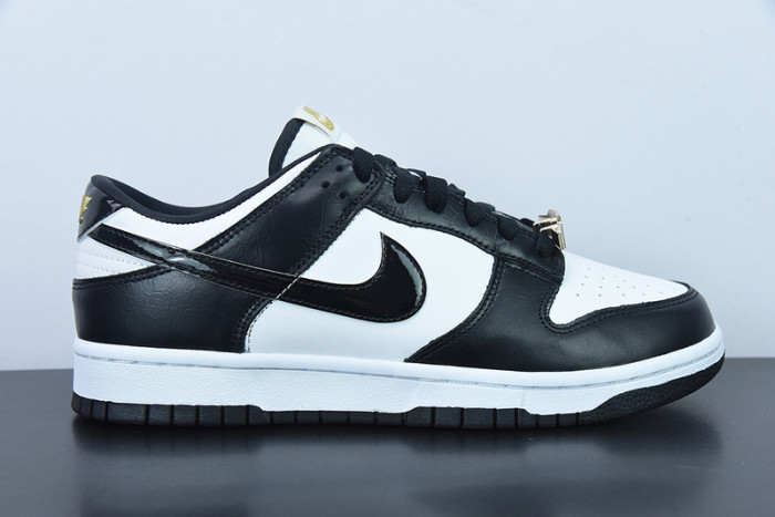 Nike Dunk Low World Champ DR9511-100