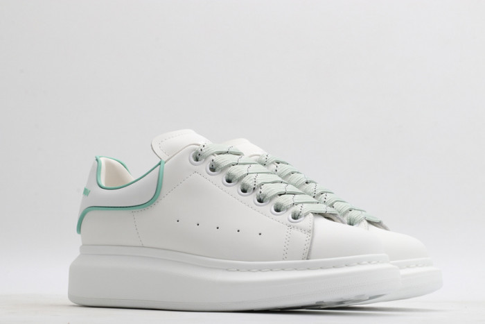 ALEXMQ Sneakers
