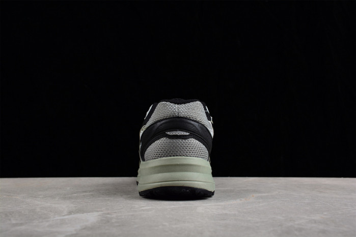 As*ic*s jog 100 s lightweight low tops non-slip gray green 1201a715-020