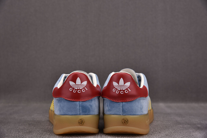 G*u*i x gazelle