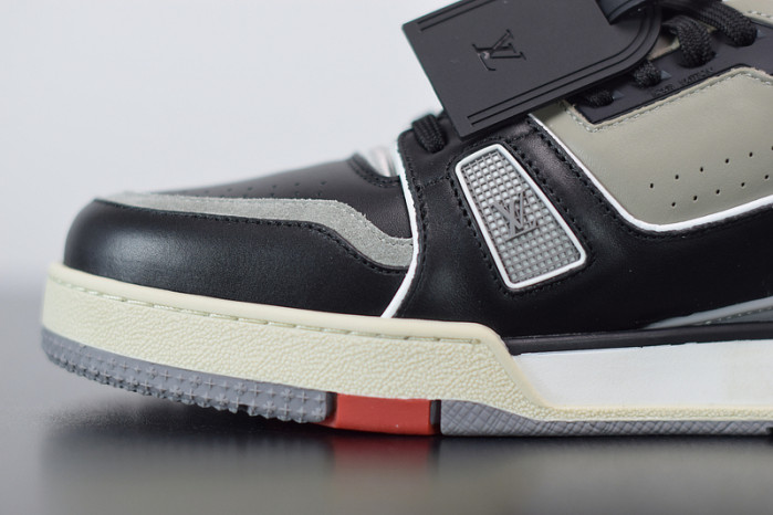 LUSV SNEAKERS