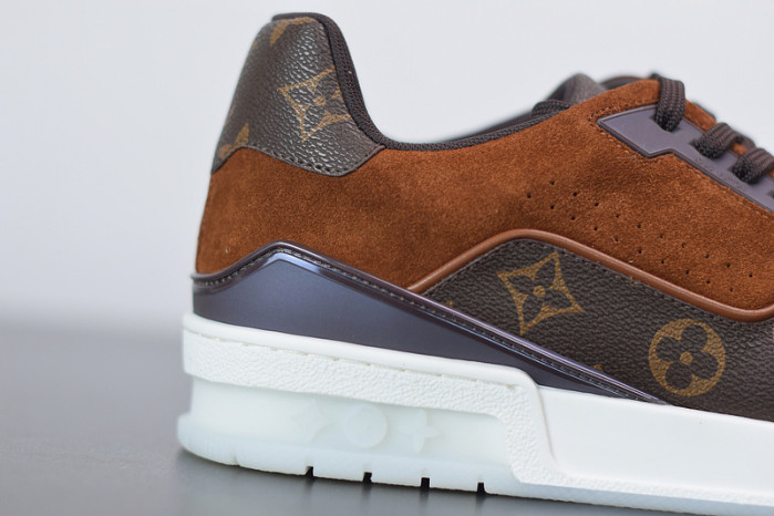 LUSV SNEAKERS