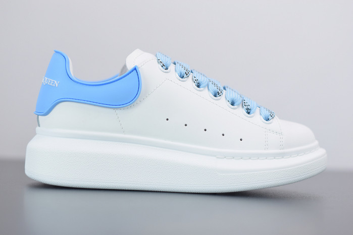 ALEXMQ Sneakers