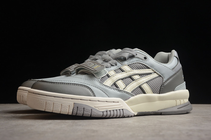 As*ic*s gel-spotlyte low v2 1203a258-021