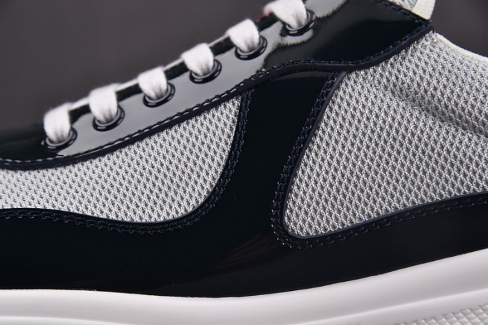 PRDA Sneaker