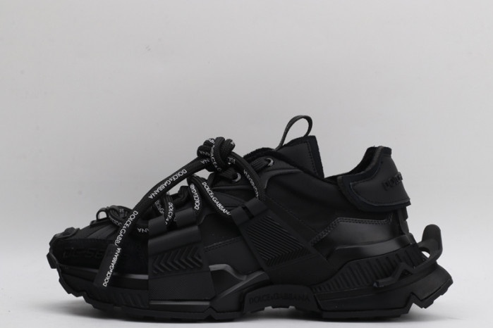 DG SNEAKER