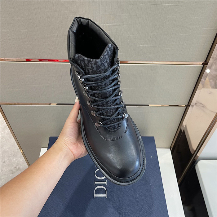 DOR BOOT