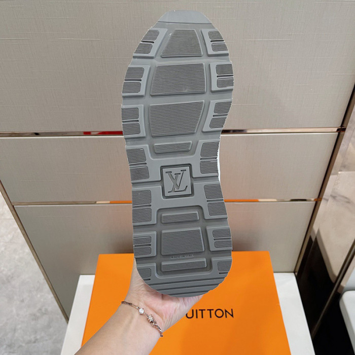 LUSV SNEAKERS