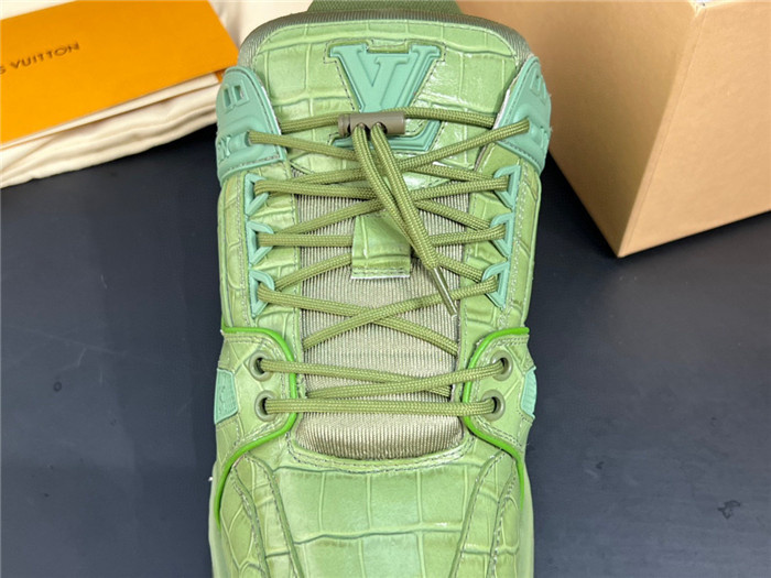 LUSV SNEAKERS