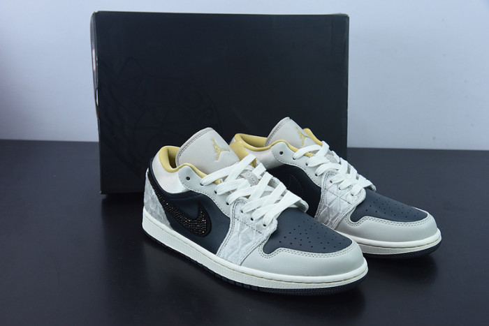 Air Jordan 1 Low Beaded Swoosh - DV1762-001
