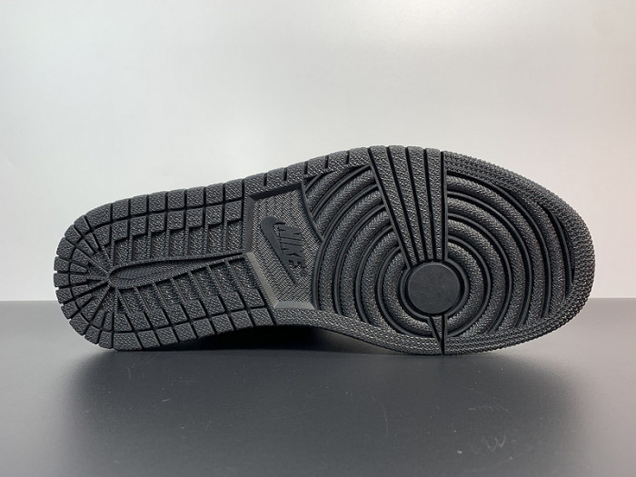 Air Jordan 1 Retro High OG Silver Toe CD0461-001