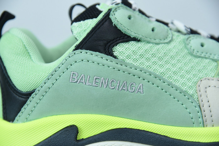 BALCIA Triple S Sneaker
