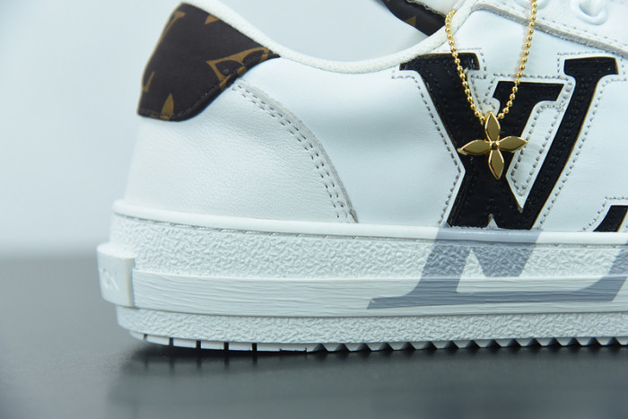 LUSV SNEAKERS