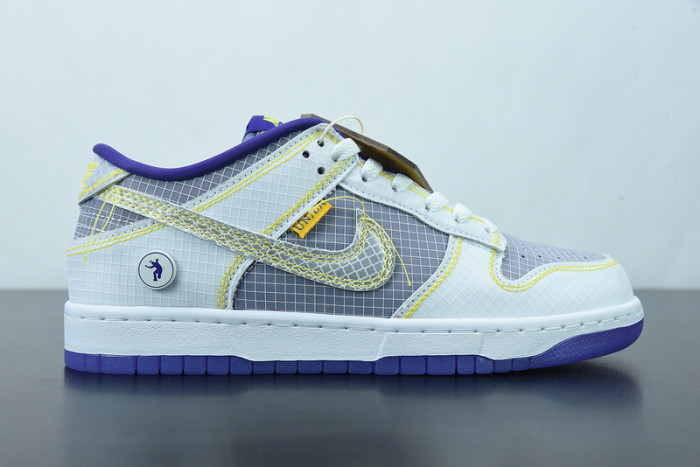 Union LA x Nike SB Dunk Low White Purple Metallic Sliver DJ9649-500