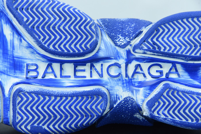 BALCIA Triple S Sneaker