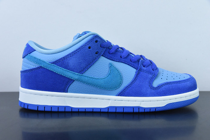 Nike SB Dunk Low Blue Raspberry DM0807-400