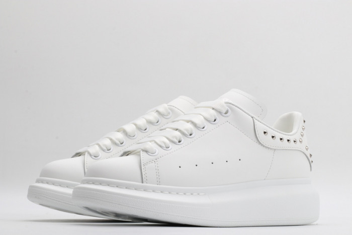 ALEXMQ Sneakers