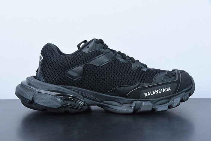 BALCIA Track SNEAKER