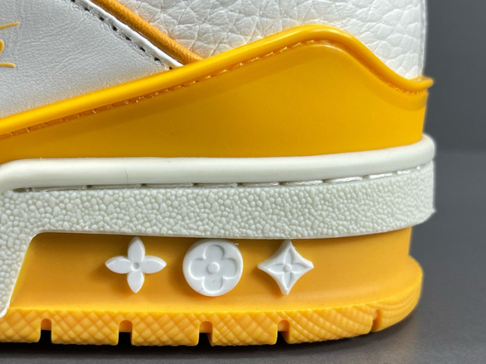 LUSV SNEAKERS