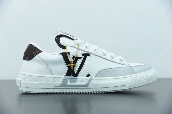 LUSV SNEAKERS