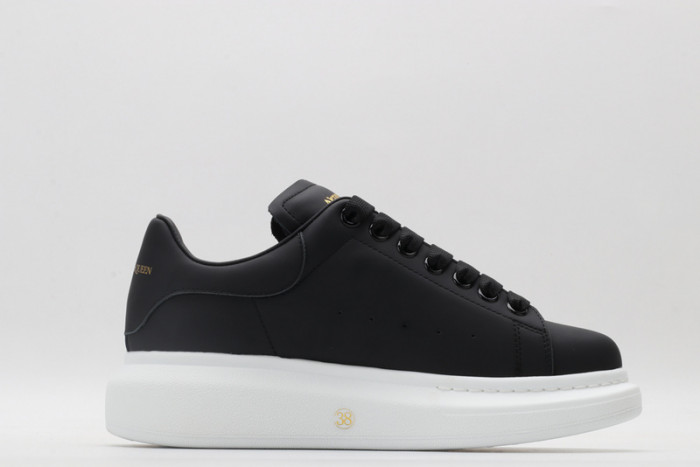 ALEXMQ Sneakers