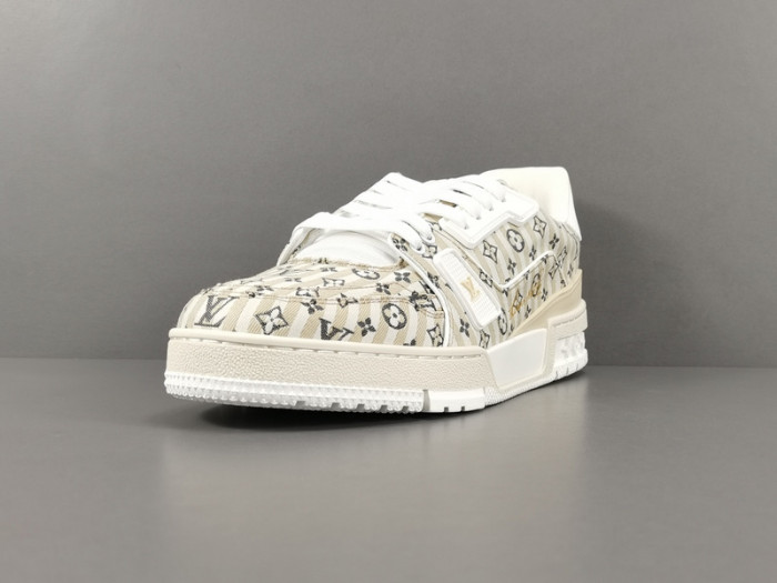 LUSV SNEAKERS