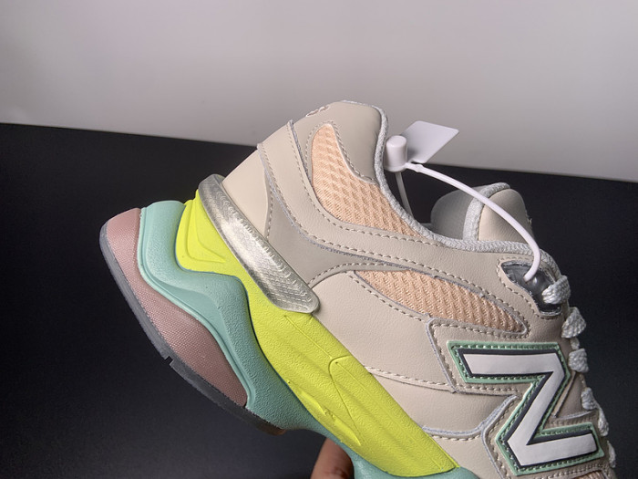 New Balance 9060 Moonbeam Vintage Rose Moonrock U9060GCB