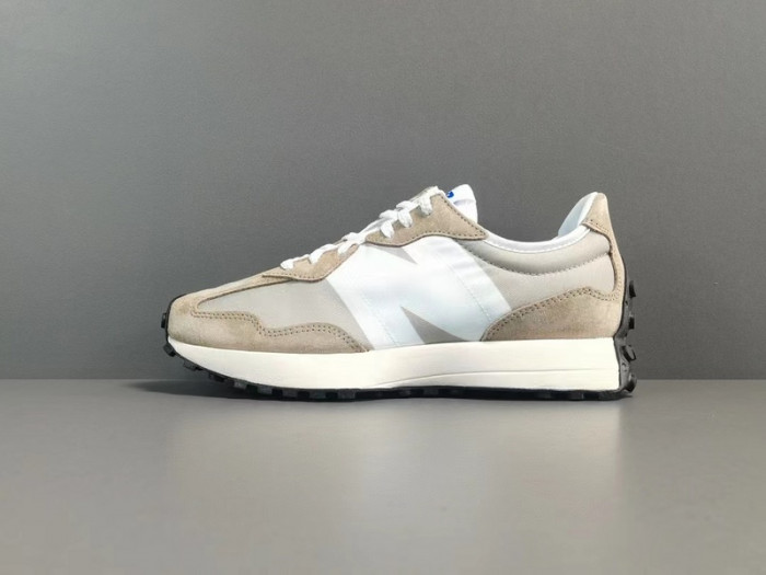 New Balance 327 