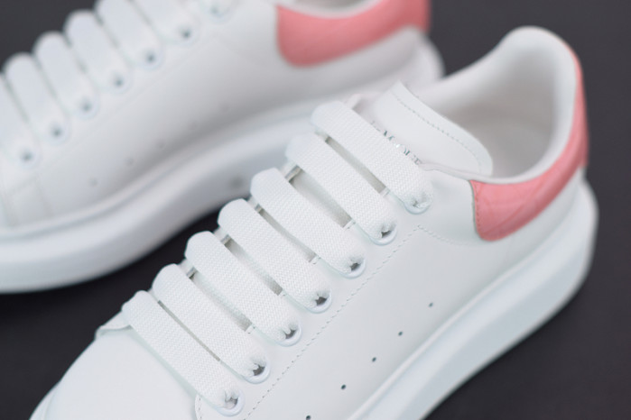 ALEXMQ Sneakers