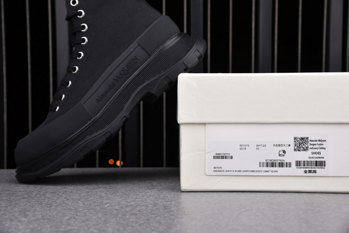 ALEXMQ Sneakers