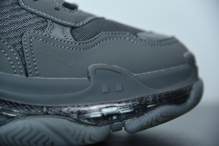 BALCIA Triple S Sneaker