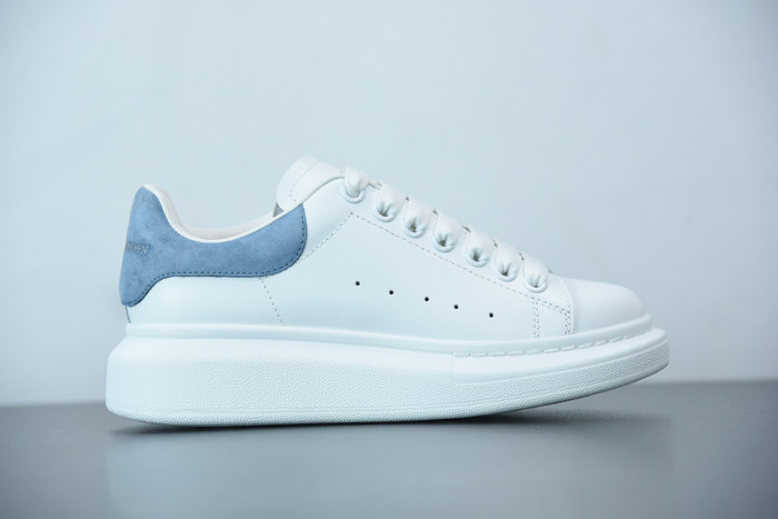 ALEXMQ Sneakers