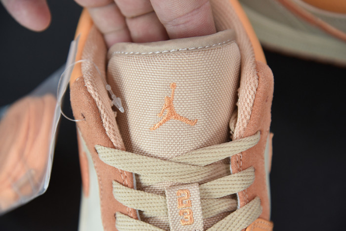 Air Jordan 1 Low DH4271-800