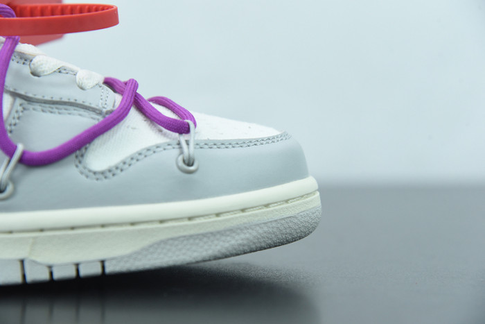 OFW x Nike SB Dunk Low “45 of 50” OW DM1602-101
