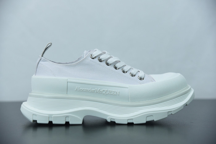 ALEXMQ Sneakers
