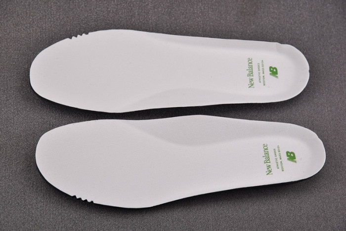 NEW BALANCE 993 "CHIVE" U993GW