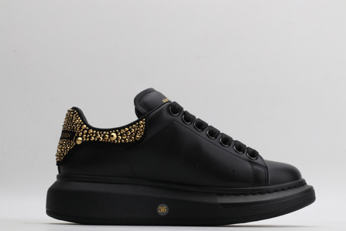 ALEXMQ Sneakers