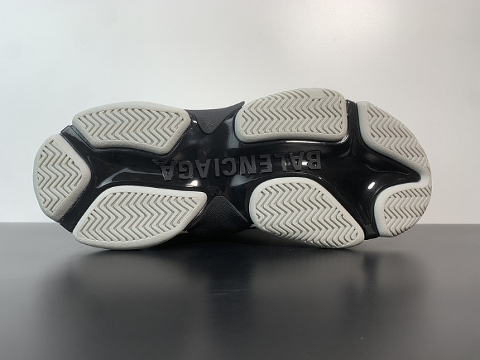 BALCIA TRIPLE S SNEAKER
