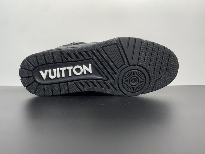 LUSV SNEAKERS