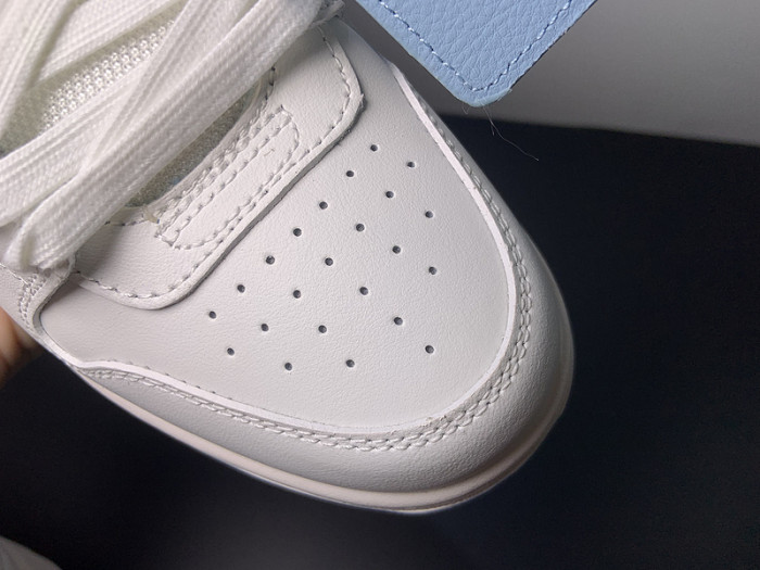 OFW C/O VIRGIL ABLOH Out Of Office OOO Low Tops