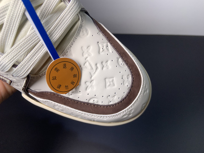 LUSV SNEAKERS