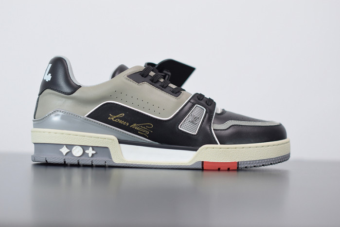 LUSV SNEAKERS