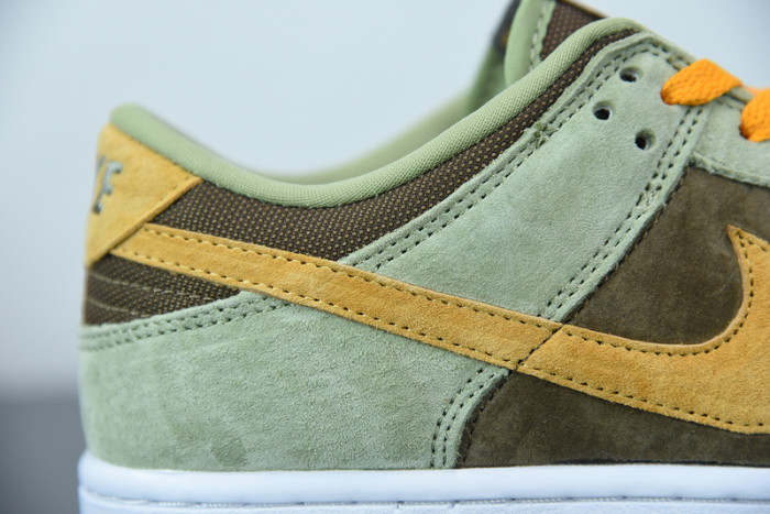 Nike Dunk Low “Dusty Olive” DH5360 -300