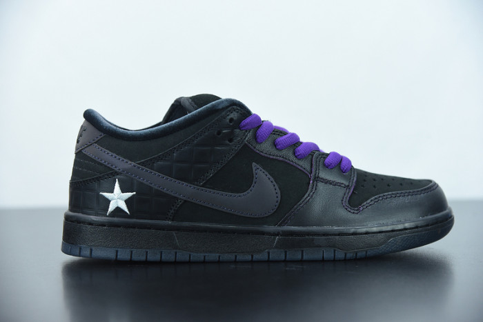 Familia X Nike SB Dunk Low "First Avenue" DJ1159-001