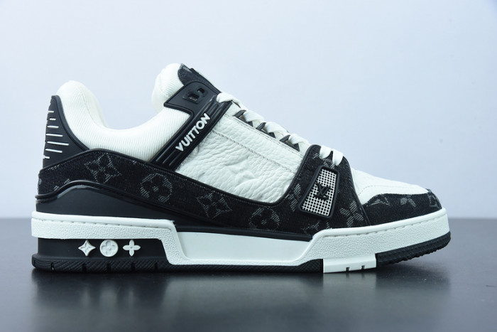LUSV SNEAKERS