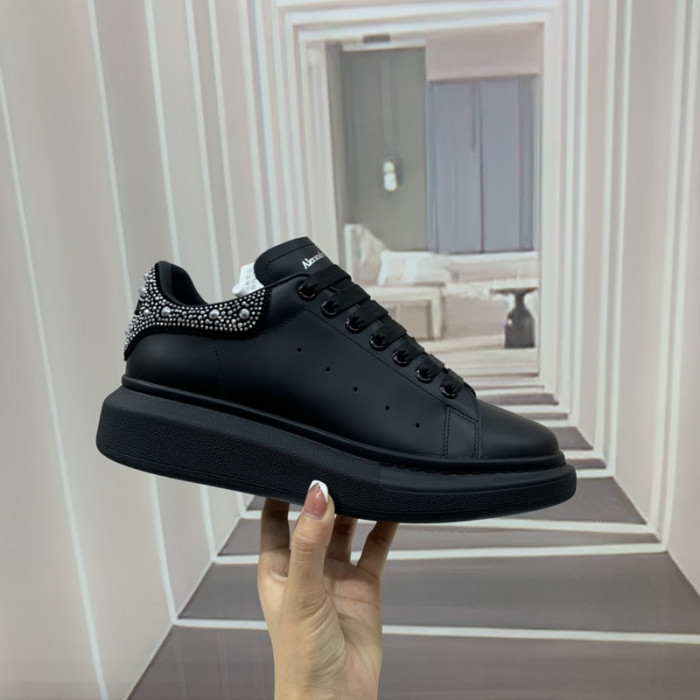 ALEXMQ Sneakers