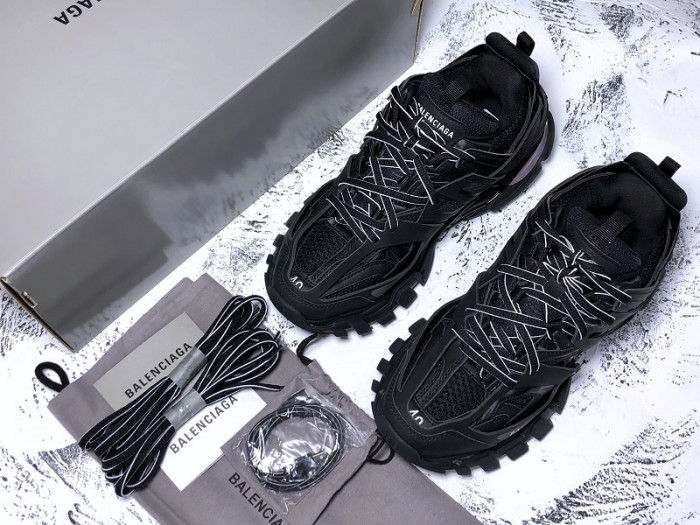 BALCIA Track SNEAKER (LED)