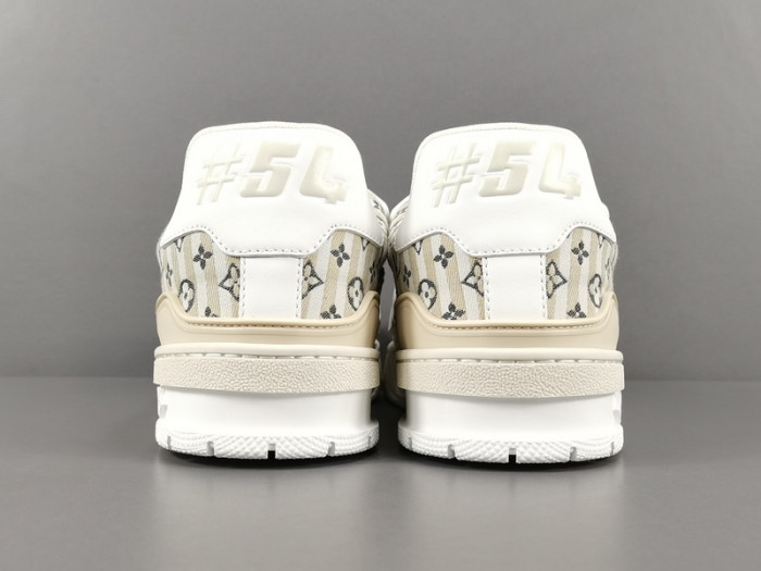 LUSV SNEAKERS